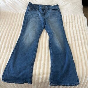 Classic American Eagle Women's Jeans Size 14 Short Stretch